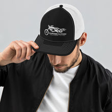 Load image into Gallery viewer, Clutchin' Flame Trucker Cap