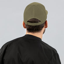 Load image into Gallery viewer, Clutchin' Flame Trucker Cap