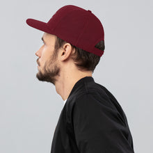 Load image into Gallery viewer, Clutchin&#39; Flame Trucker Cap
